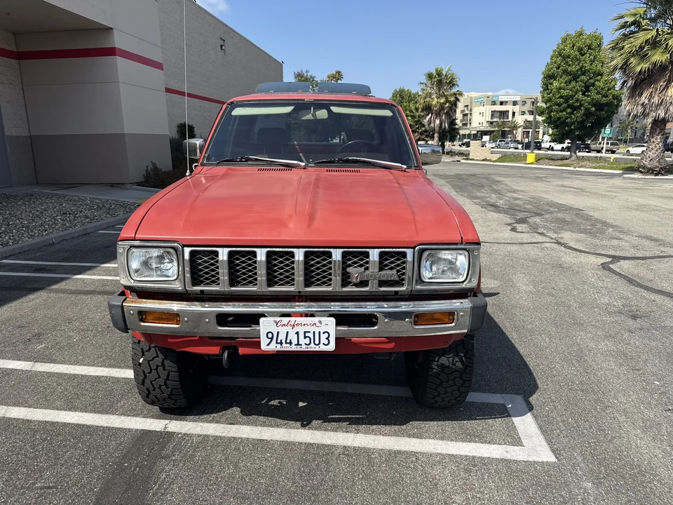 1982 Toyota Hilux 3rd Gen - Image 9 of 31