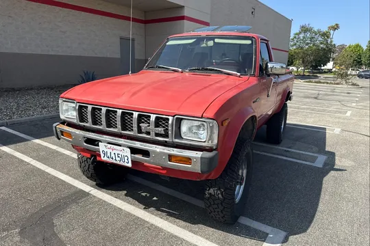 1982 Toyota Pickup SR-5 4×4 5-Speed