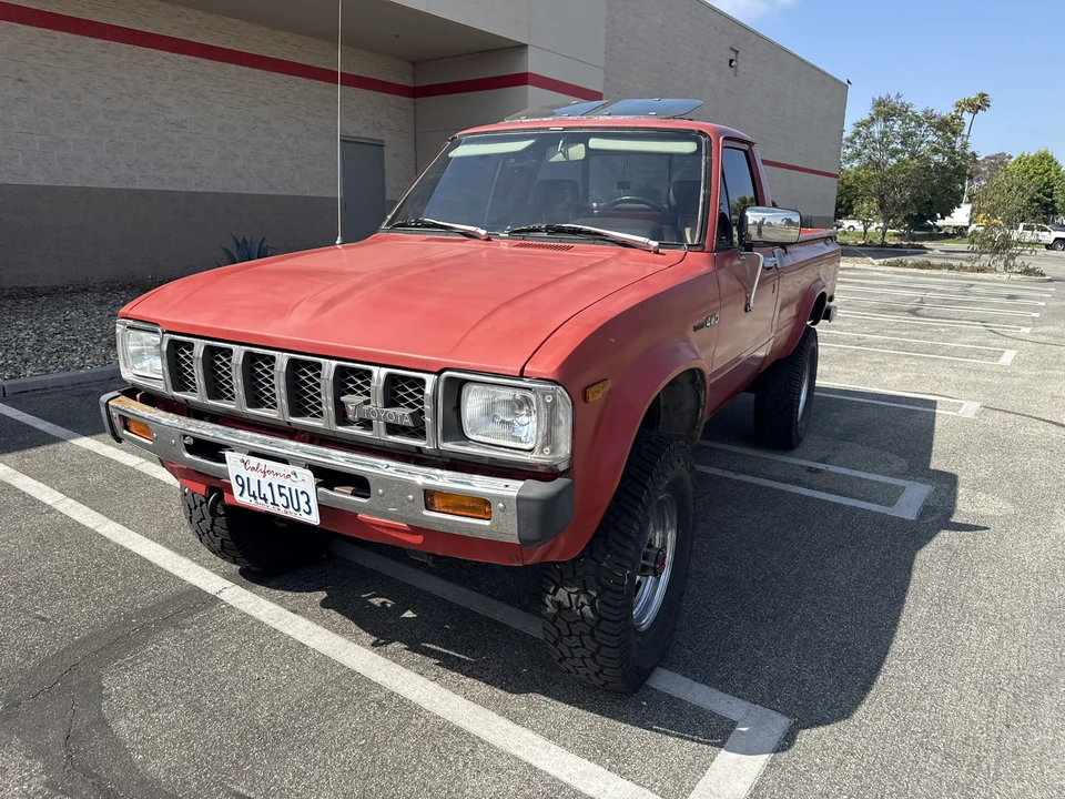 1982 Toyota Hilux 3rd Gen - Image 6 of 31