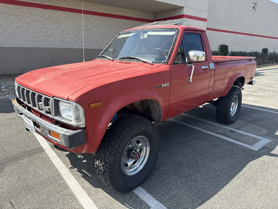 1982 Toyota Hilux 3rd Gen - Image 3 of 31