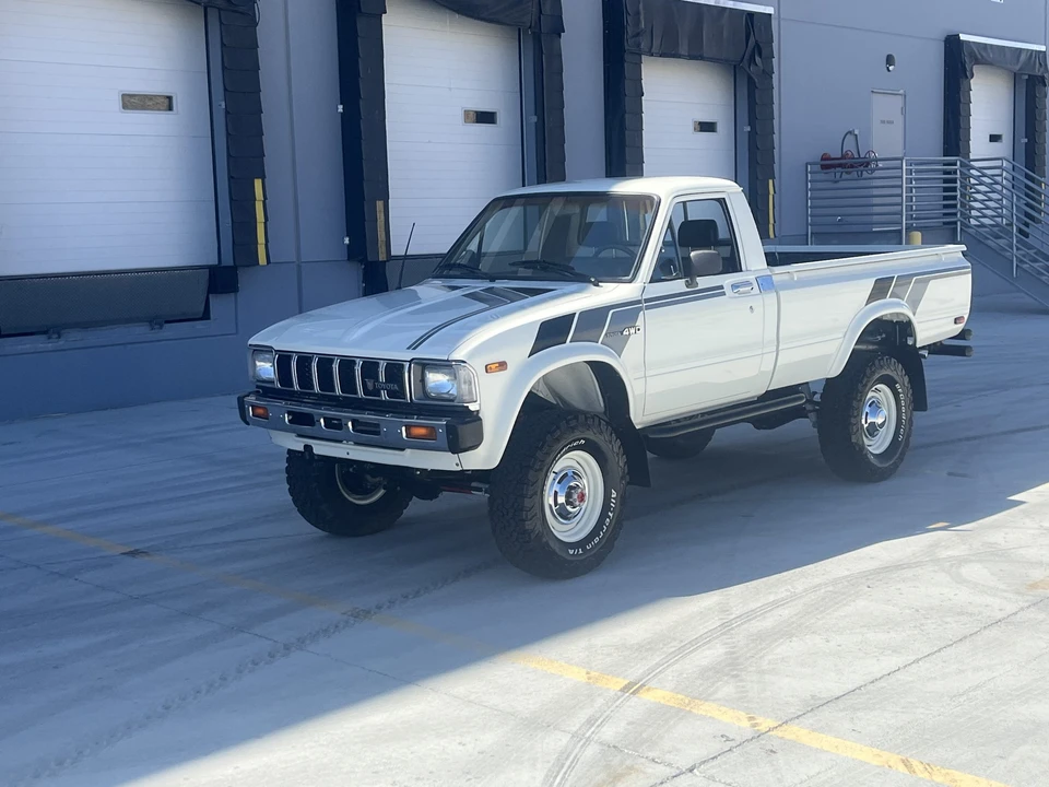 1982 Toyota Hilux 3rd Gen - Image 18 of 31