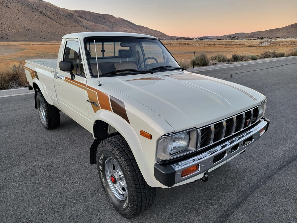 1982 Toyota Trekker - Image 19 of 31