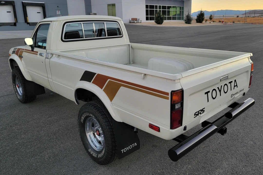 1982 Toyota Trekker - Image 4 of 31