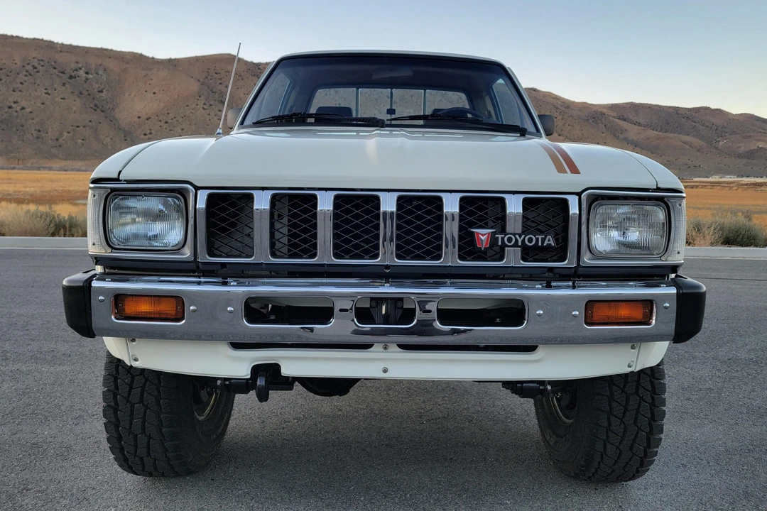 1982 Toyota Trekker - Image 2 of 31