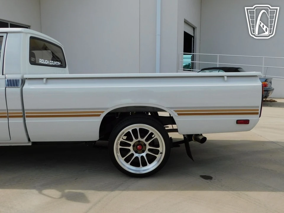 1982 Toyota Hilux 3rd Gen - Image 18 of 21