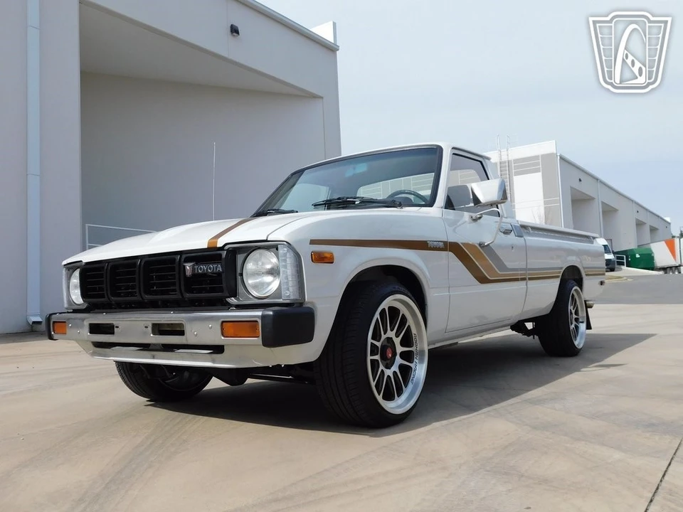 1982 Toyota Hilux 3rd Gen - Image 8 of 21
