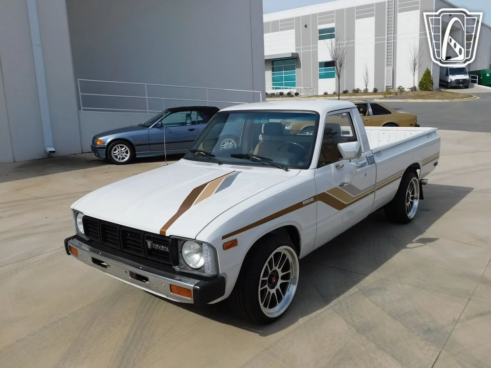 1982 Toyota Hilux 3rd Gen - Image 10 of 21