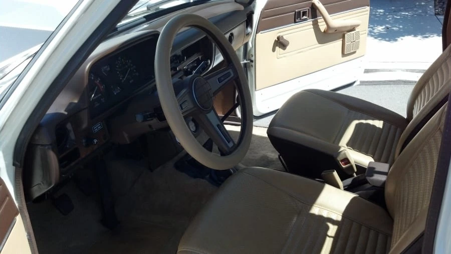 1982 Toyota Trekker - Image 4 of 9