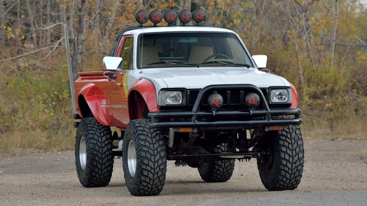 1982 Toyota Hilux 3rd Gen - Image 12 of 24
