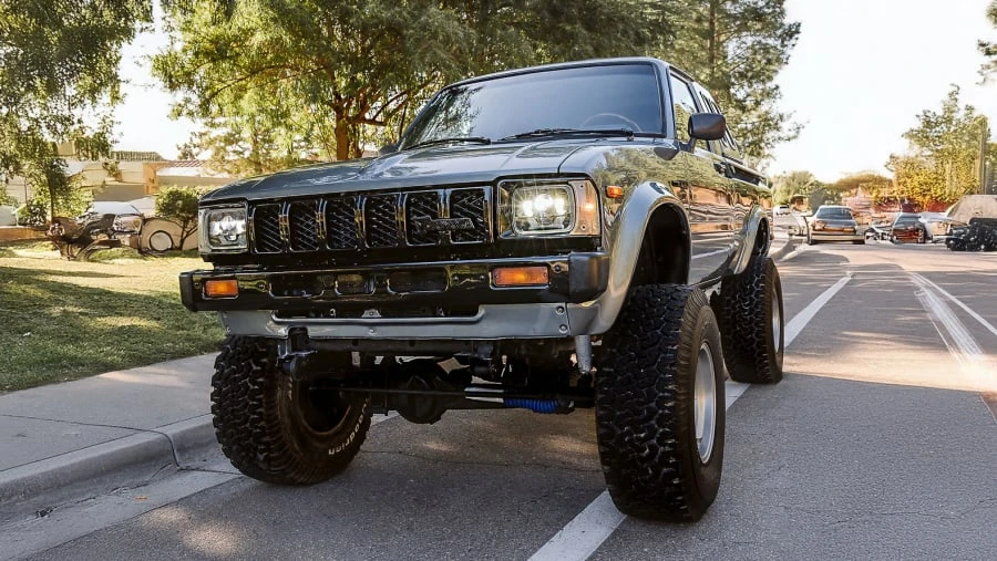 1982 Toyota Hilux 3rd Gen - Image 4 of 31