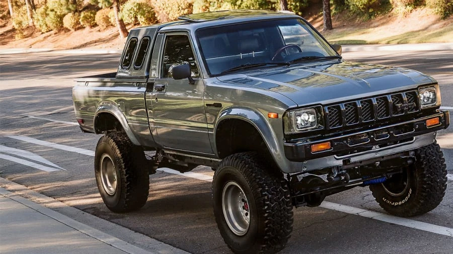 1982 Toyota Hilux 3rd Gen - Image 12 of 31