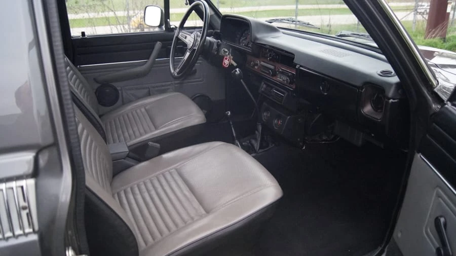 1982 Toyota Hilux 3rd Gen - Image 5 of 12