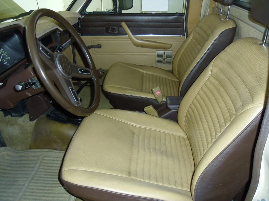 1982 Toyota Hilux 3rd Gen - Image 3 of 4