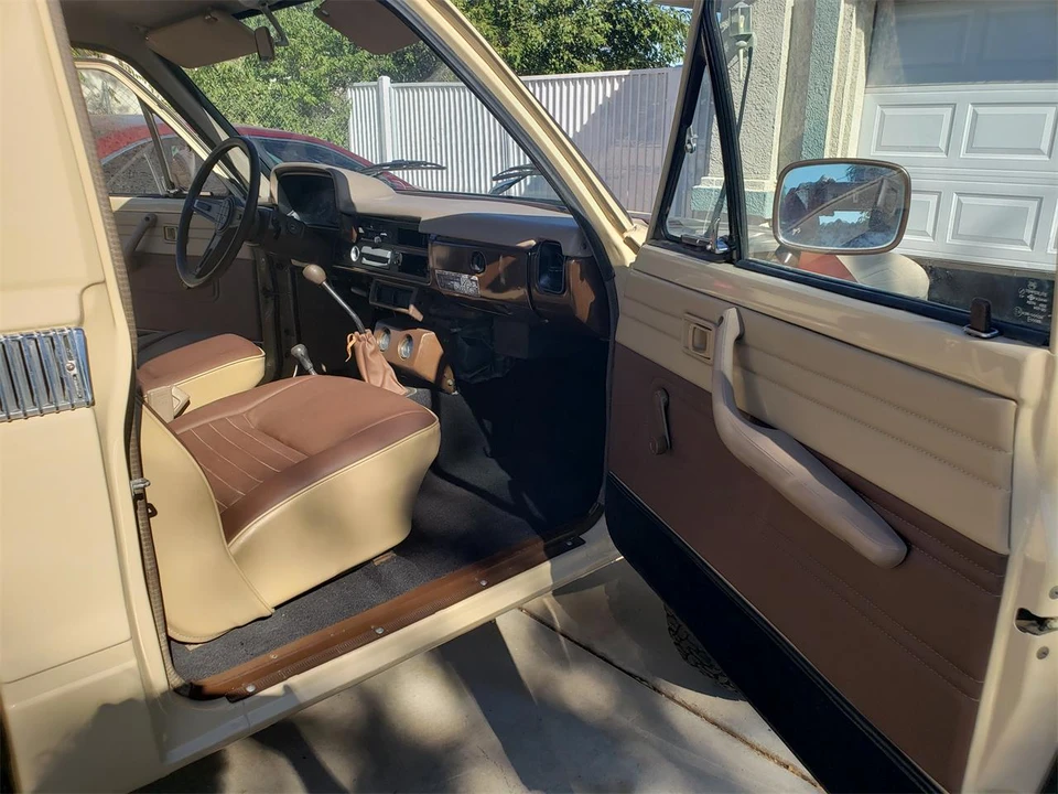 1982 Toyota Hilux 3rd Gen - Image 10 of 17