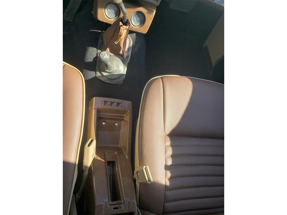 1982 Toyota Hilux 3rd Gen - Image 9 of 17