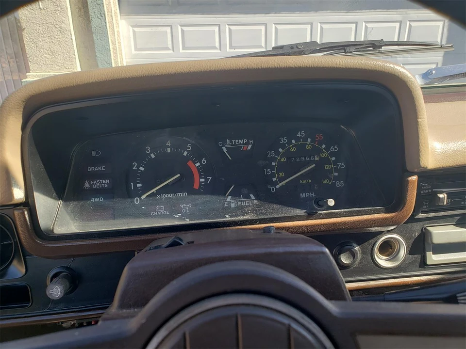 1982 Toyota Hilux 3rd Gen - Image 8 of 17