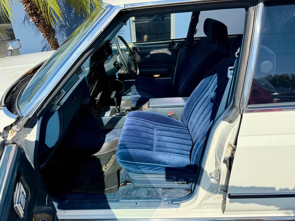 1982 Toyota Crown 6th Gen - Image 15 of 20