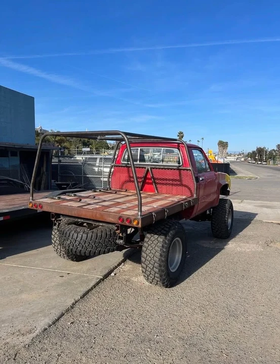 1982 Toyota Hilux 3rd Gen - Image 3 of 5
