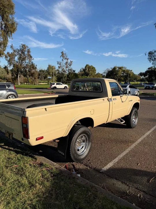 1982 Toyota Hilux 3rd Gen - Image 4 of 17