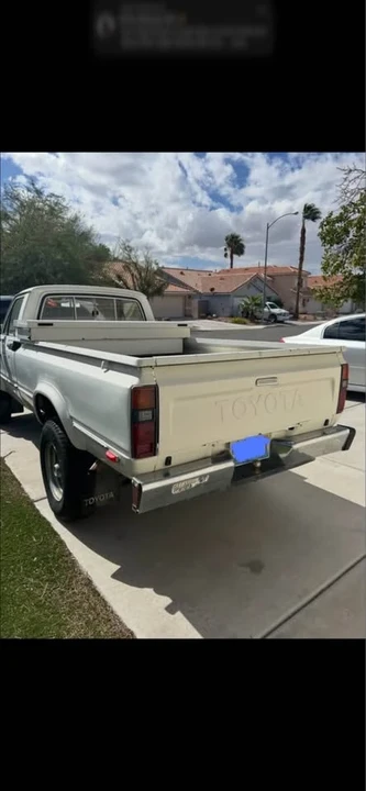 1982 Toyota Hilux 3rd Gen - Image 4 of 6