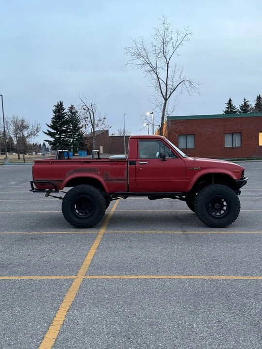 1982 Toyota Trekker - Image 2 of 11