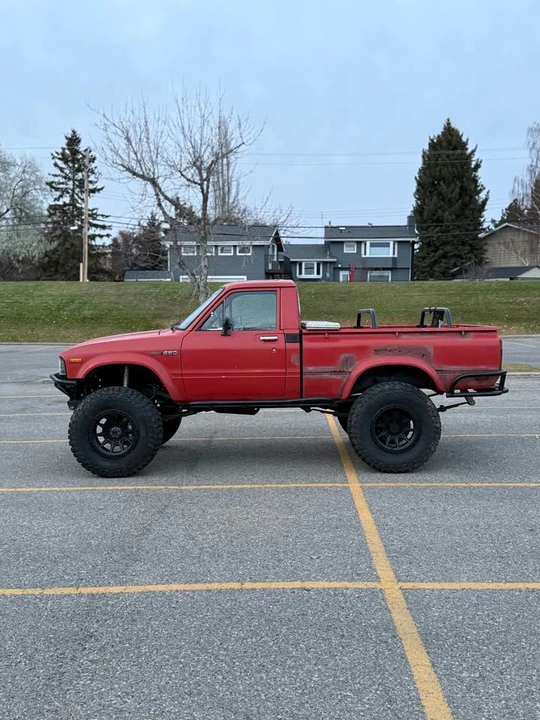 1982 Toyota Trekker - Image 6 of 11