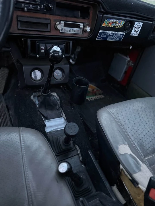 1982 Toyota Trekker - Image 10 of 11