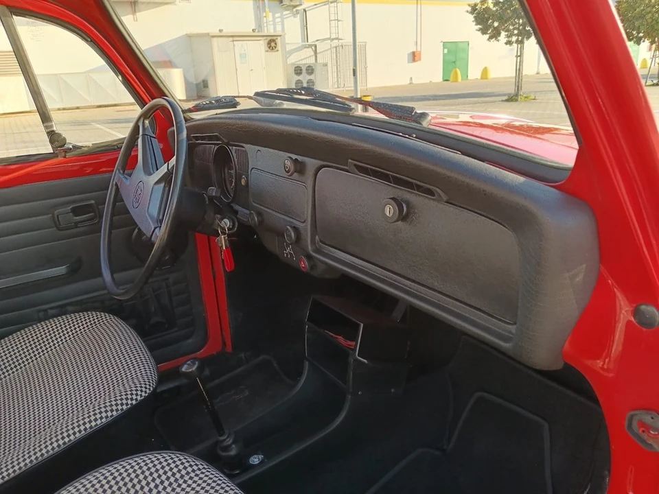1982 Volkswagen Beetle (1980-2003) - Image 23 of 30
