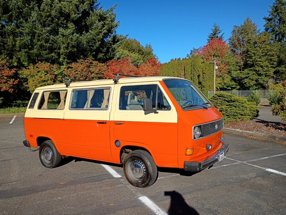 1982 Volkswagen Bay-Window Bus - Image 9 of 21