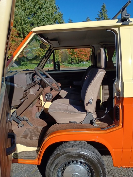 1982 Volkswagen Bay-Window Bus - Image 13 of 21
