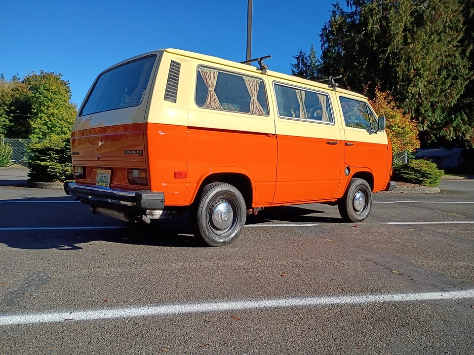 1982 Volkswagen Bay-Window Bus - Image 7 of 21