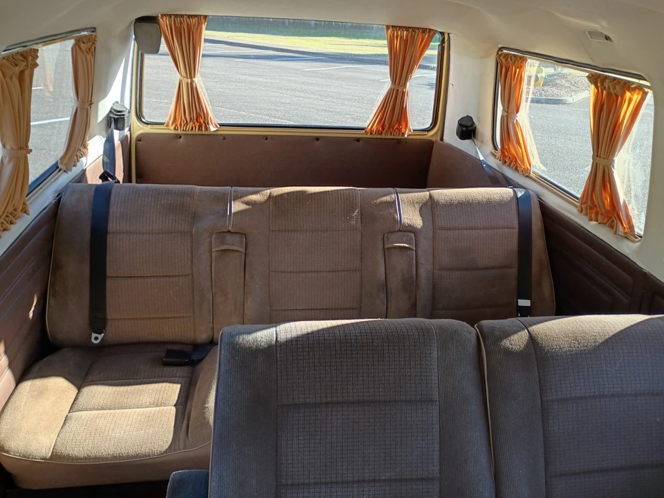1982 Volkswagen Bay-Window Bus - Image 21 of 21
