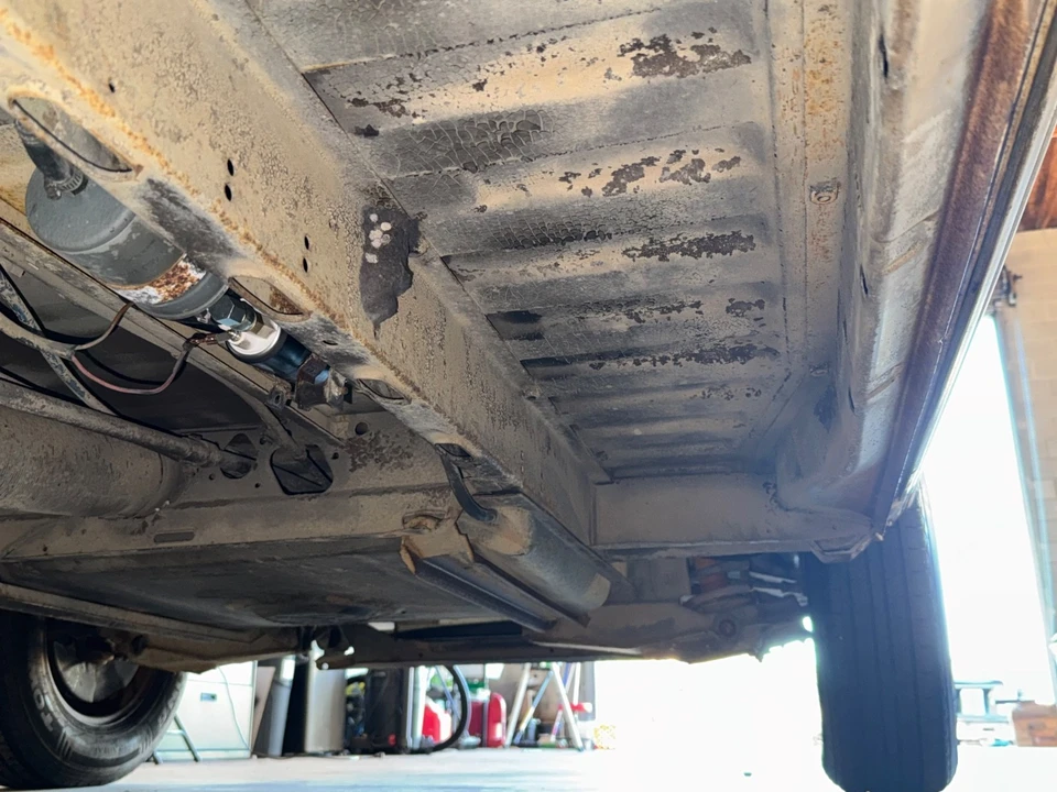 1982 Volkswagen Bay-Window Bus - Image 10 of 21