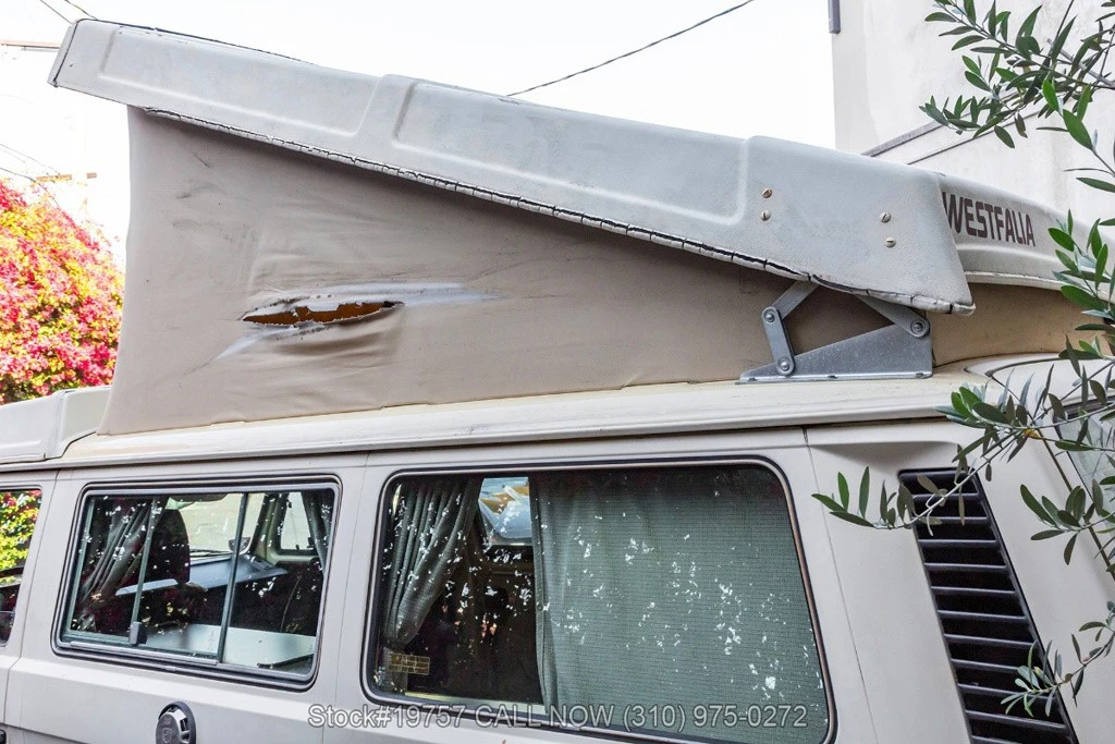 1982 Volkswagen Vanagon - Image 17 of 24