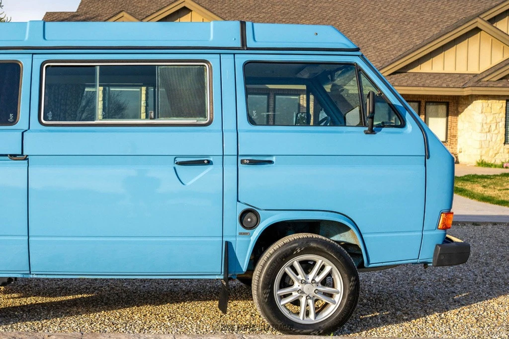 1982 Volkswagen EuroVan - Image 11 of 12