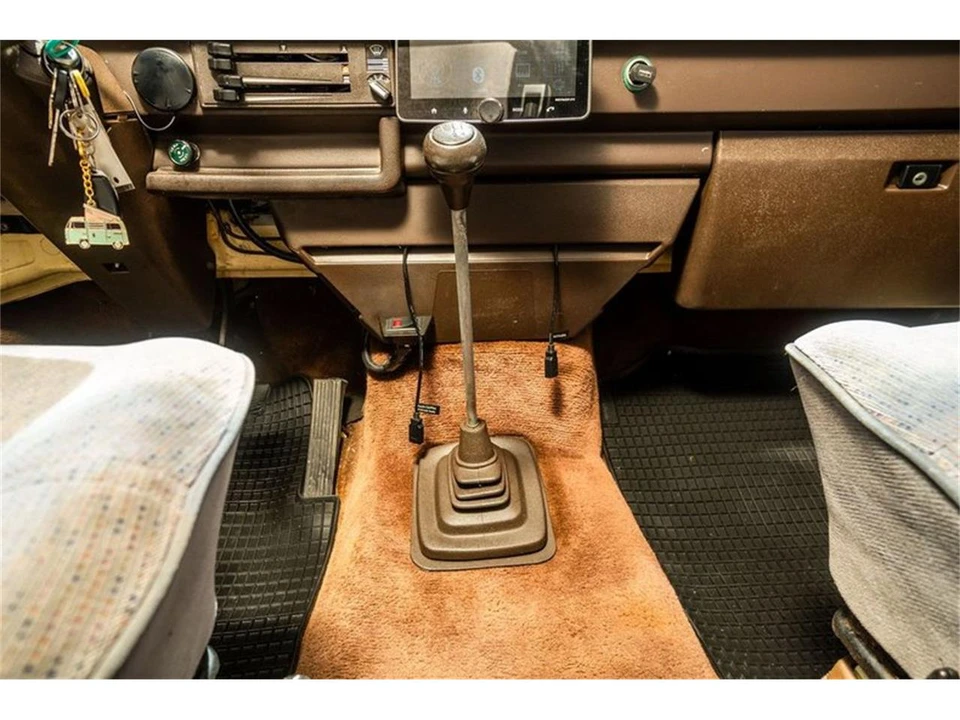 1982 Volkswagen Vanagon - Image 12 of 31