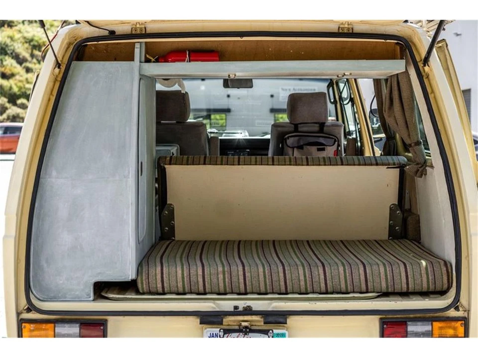 1982 Volkswagen Vanagon - Image 22 of 31