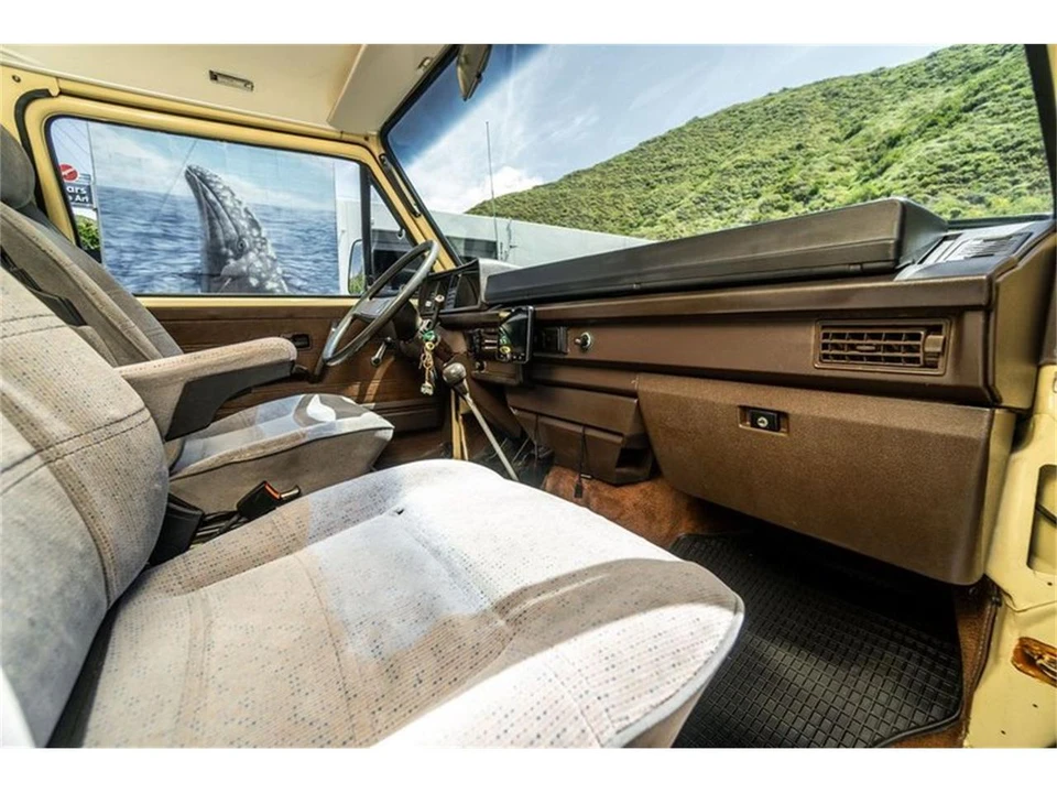 1982 Volkswagen Vanagon - Image 8 of 31