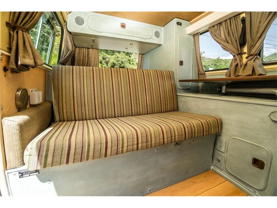 1982 Volkswagen Vanagon - Image 14 of 31