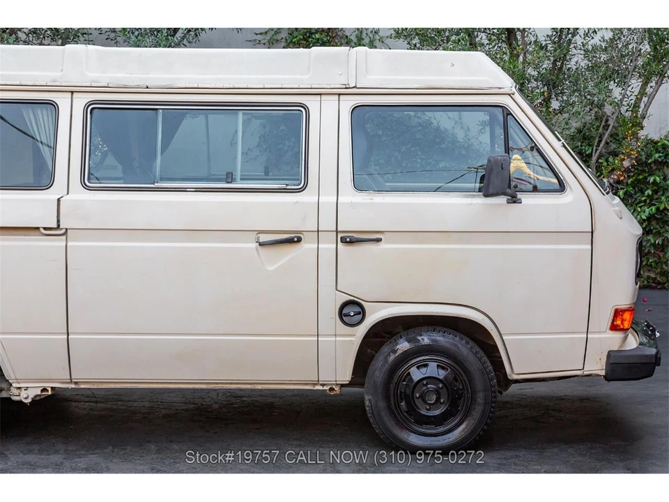 1982 Volkswagen Vanagon - Image 10 of 31