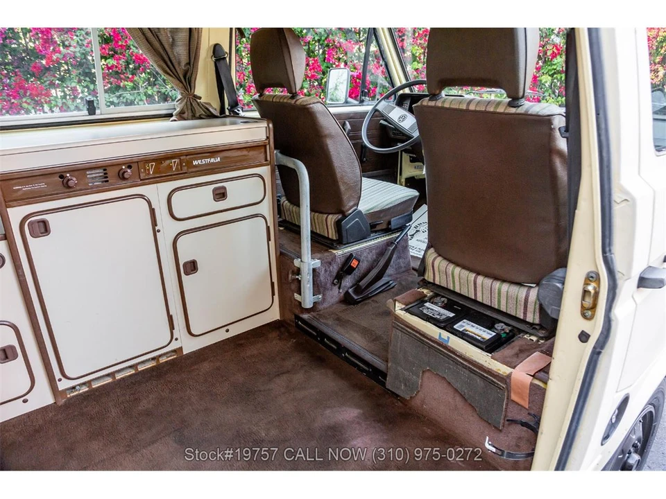 1982 Volkswagen Vanagon - Image 29 of 31