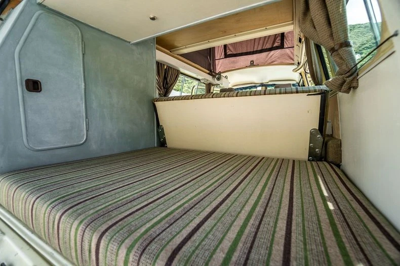 1982 Volkswagen Vanagon - Image 16 of 31