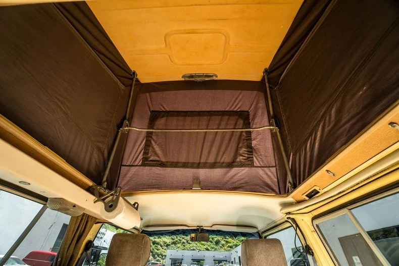 1982 Volkswagen Vanagon - Image 19 of 31