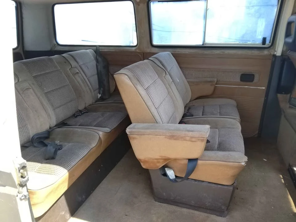 1982 Volkswagen EuroVan - Image 7 of 9