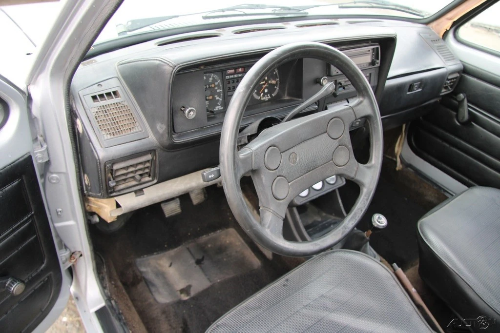 1982 Volkswagen Caddy/Rabbit Pickup - Image 13 of 21