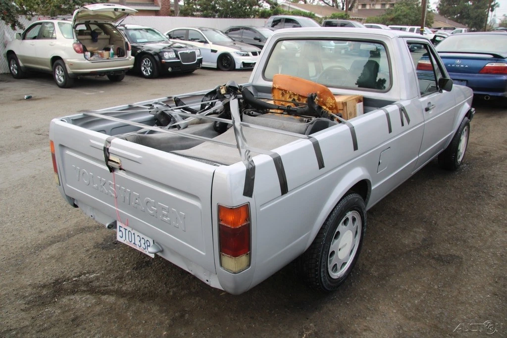 1982 Volkswagen Caddy/Rabbit Pickup - Image 6 of 21