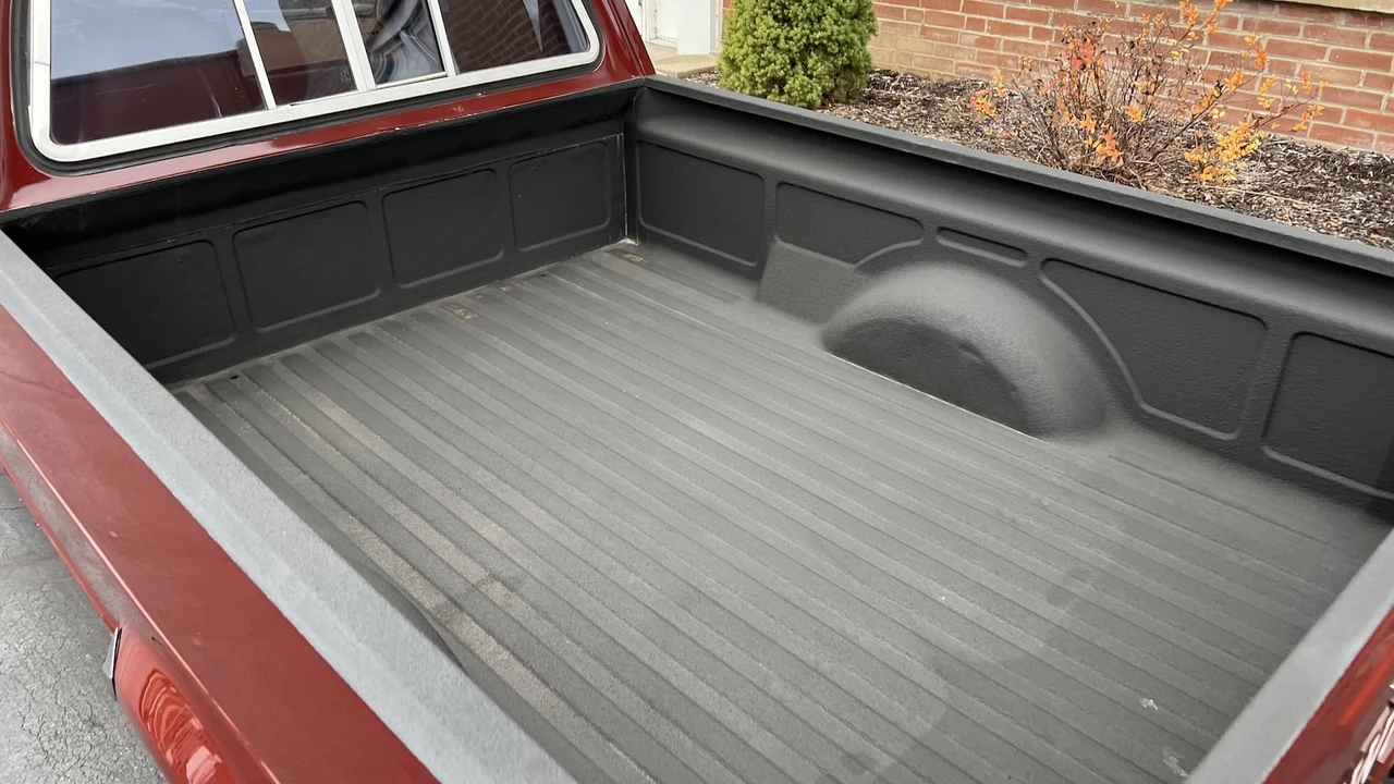 1982 Volkswagen Caddy/Rabbit Pickup - Image 4 of 8
