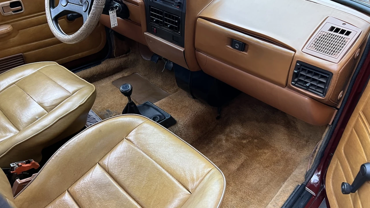 1982 Volkswagen Caddy/Rabbit Pickup - Image 6 of 8