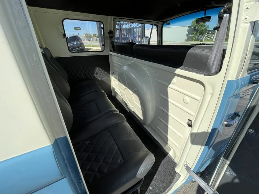 1982 Volkswagen Bay-Window Pickup - Image 12 of 18