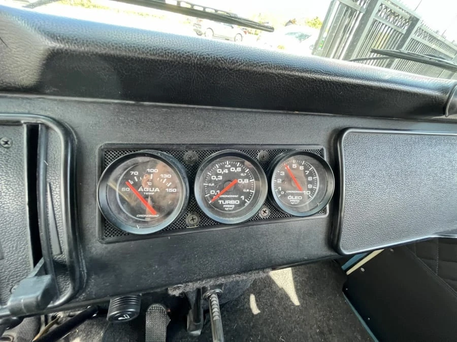 1982 Volkswagen Bay-Window Pickup - Image 15 of 18